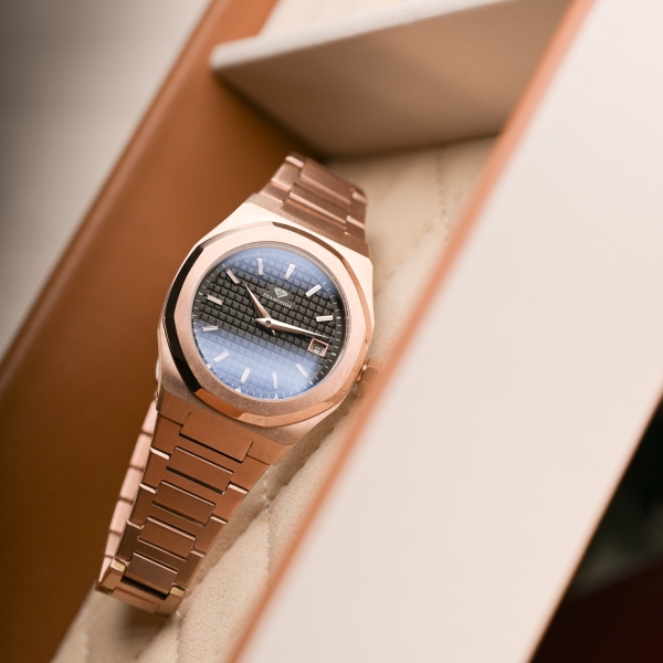 Rose Blue Dial Steel